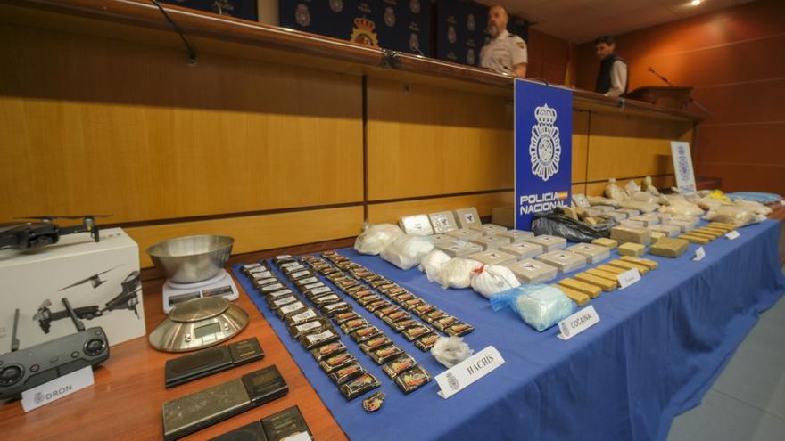 Nueve detenidos al capturar el mayor alijo de heroína decomisado en Canarias