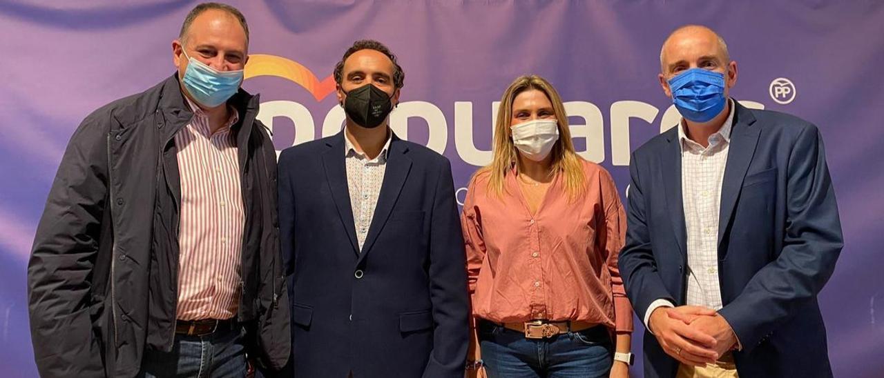 De izquierda a derecha, Salva Aguilella, José María Andrés, Marta Barrachina y Wences Alós.