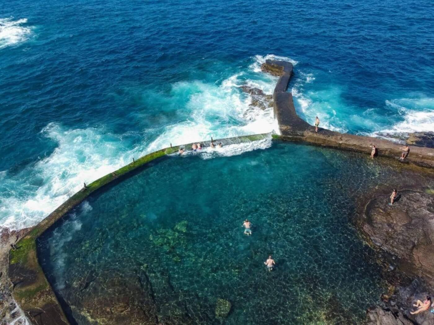 Puddle of Isla Cangrejo in the municipality of Santiago del Teide.jpg