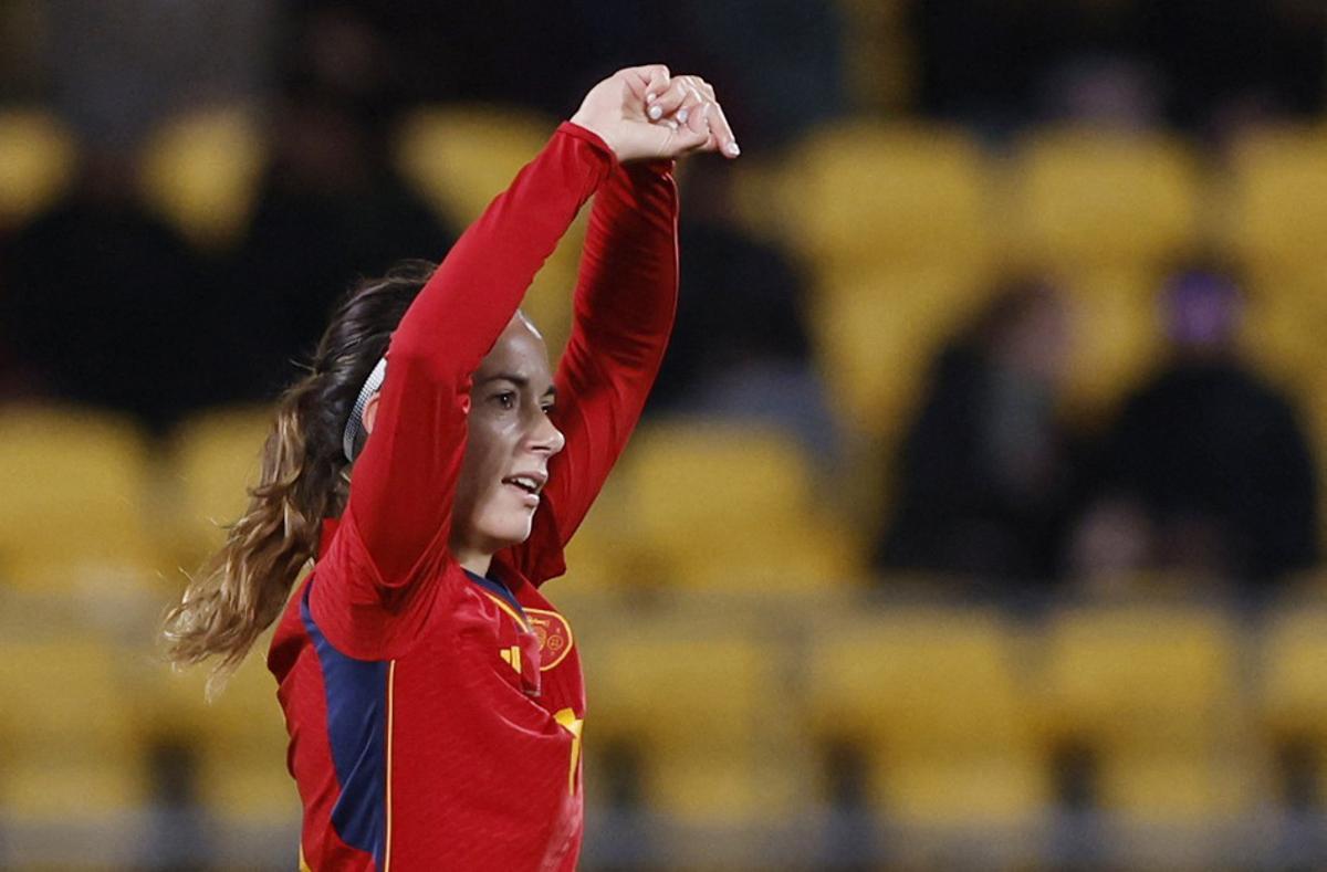 Guardiola s’entrega al talent d’Aitana Bonmatí: «Diria que és com la Iniesta del futbol femení»