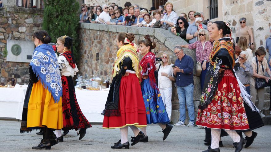Así han recreado una &#039;boda extremeña&#039; en Cáceres