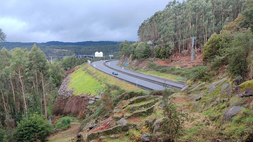 Moaña firma la recepción del castro de Montealegre, sobre la Autovía do Morrazo, que ya es del Concello