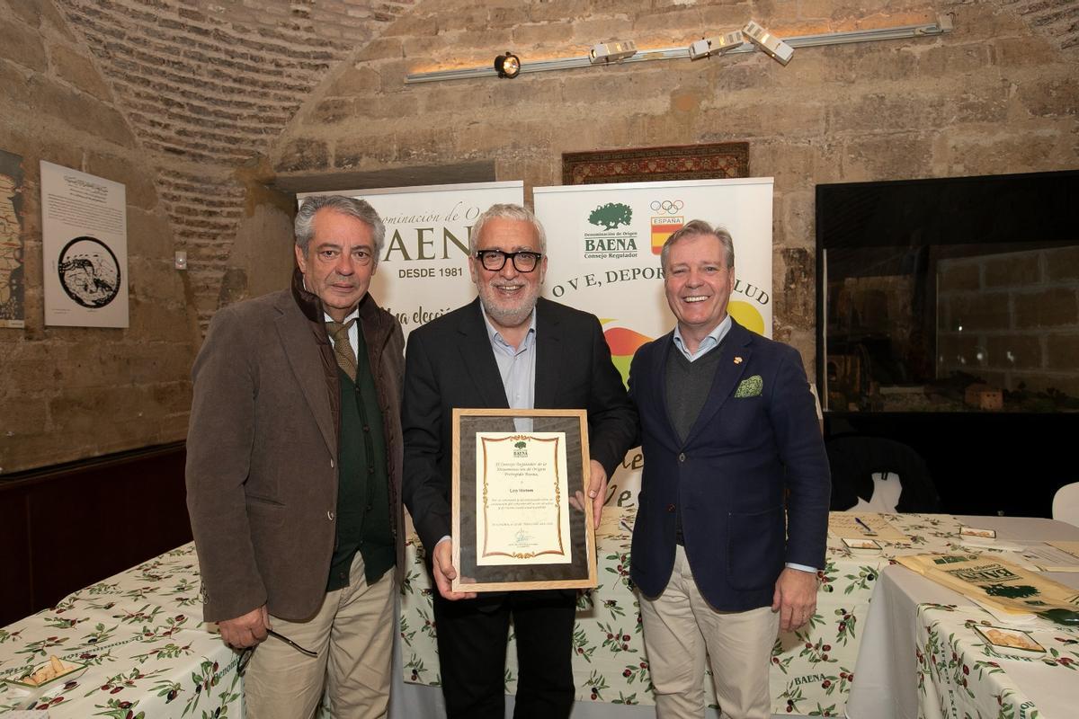 Reconocimiento de la DO Baena a Leo Harlem.