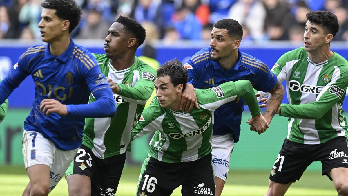 Lo Celso rescata un punto a un Betis ineficaz en el Tartiere ante el colista (1-1) Lo Celso rescata un punto a un Betis ineficaz en el Tartiere ante el colista (1-1)