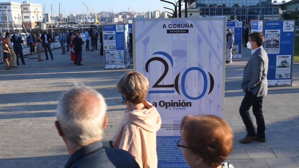 Los veinte años de LA OPINIÓN a través de una exposición con algunas de las portadas más destacadas.