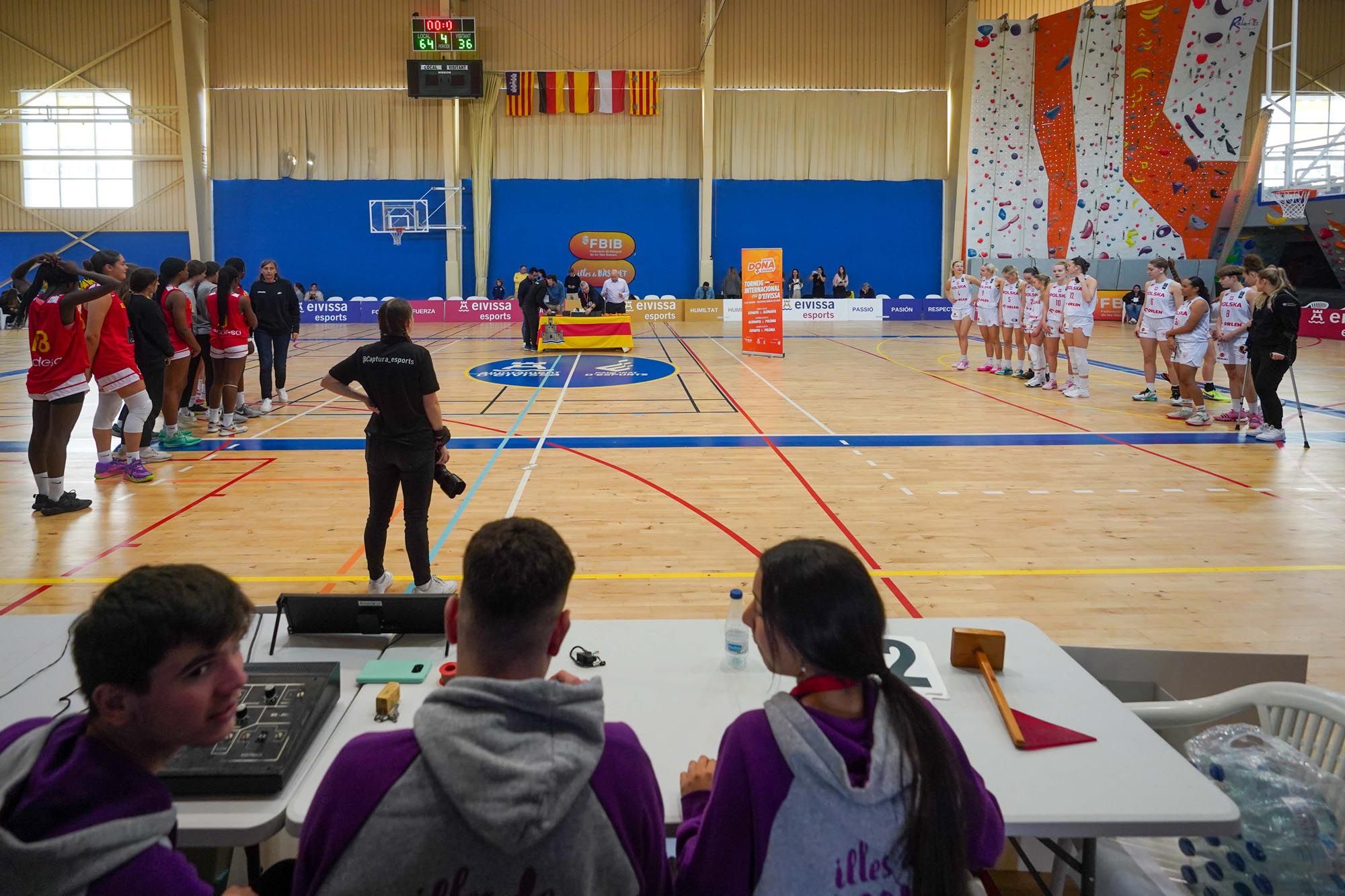 La conquista de España en Ibiza del I Torneo Internacional U16 de baloncesto femenino, en imágenes