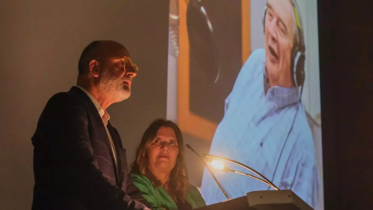 La voz de Jerónimo Saavedra revive en la película 'Benito Pérez Buñuel'