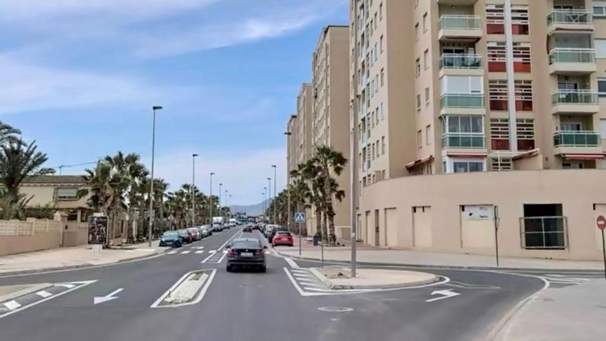 La calle de El Campello que se llena de multas por exceso de velocidad