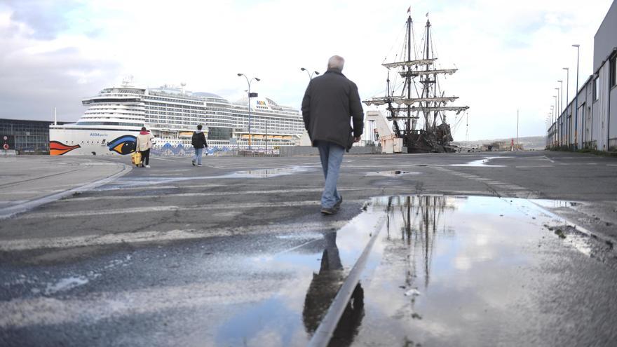 El muelle Calvo Sotelo, de nuevo de los peatones