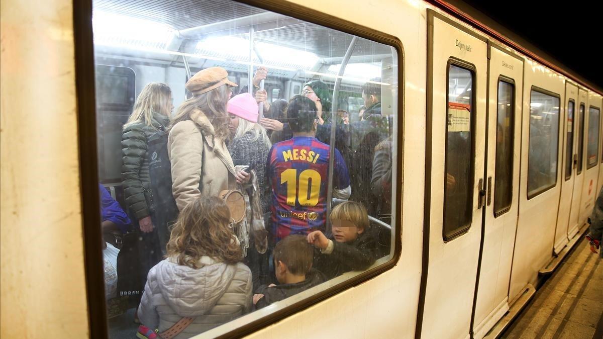 zentauroepp51307952 metro200103222457 zentauroepp51307952 metro200103222457