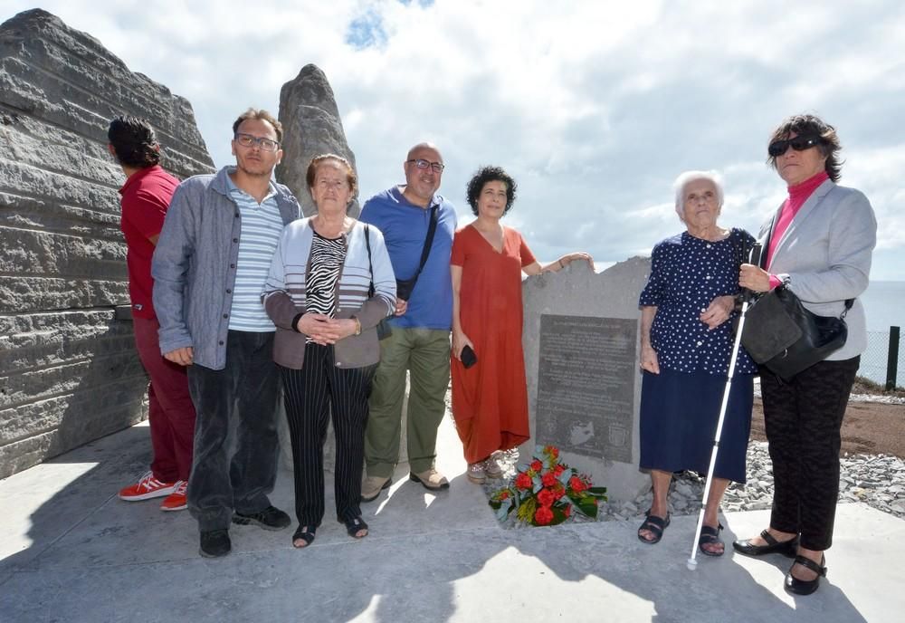 Inauguración del monumento de homenaje a los represaliados del Franquismo