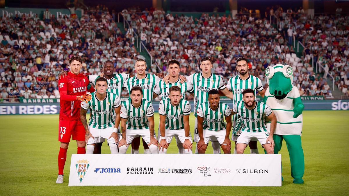 Once inicial del Córdoba CF ante la Cultural y Deportiva Leonesa.