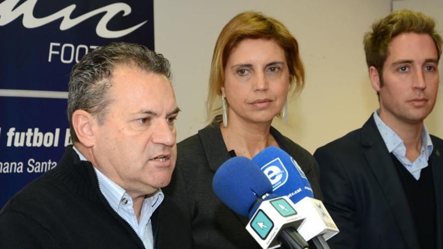 Juanjo Rovira, Marta Felip i Jordi Masquef en la presentació del MIC a Figueres