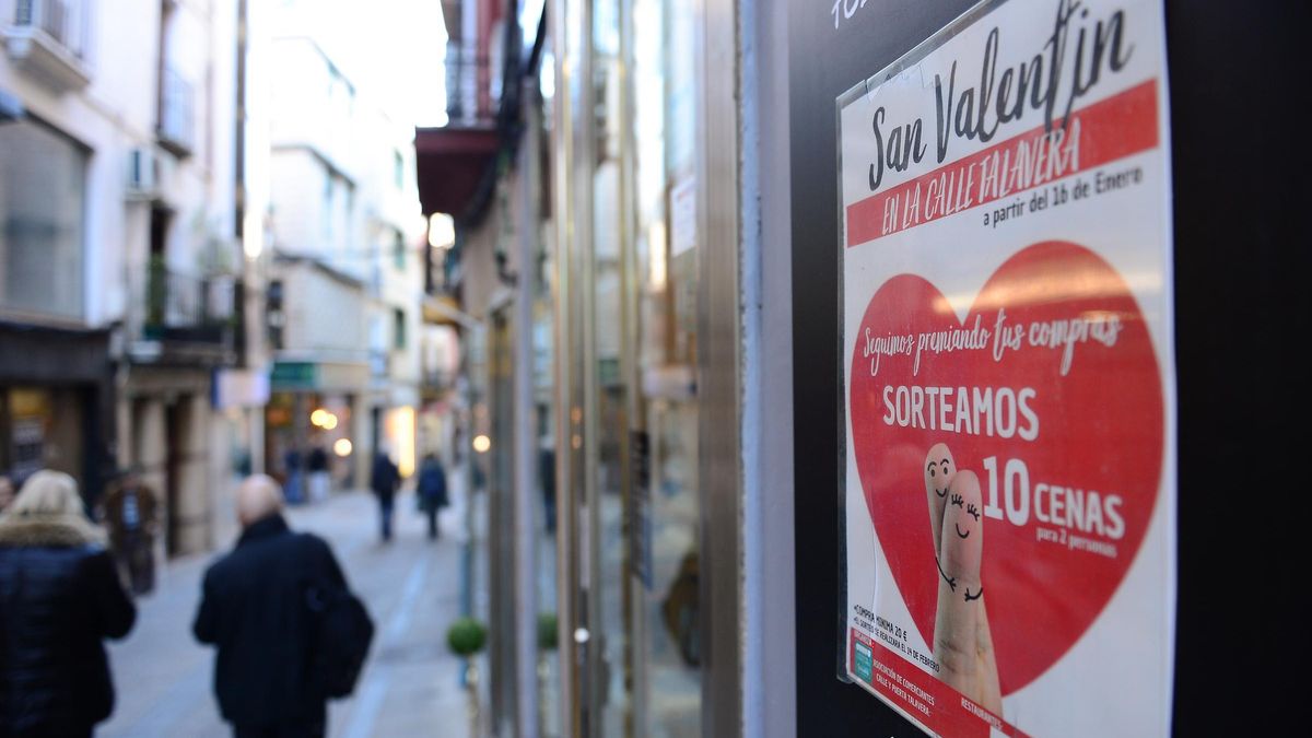 Campaña por San Valentín, del comercio de la calle Talavera de Plasencia.