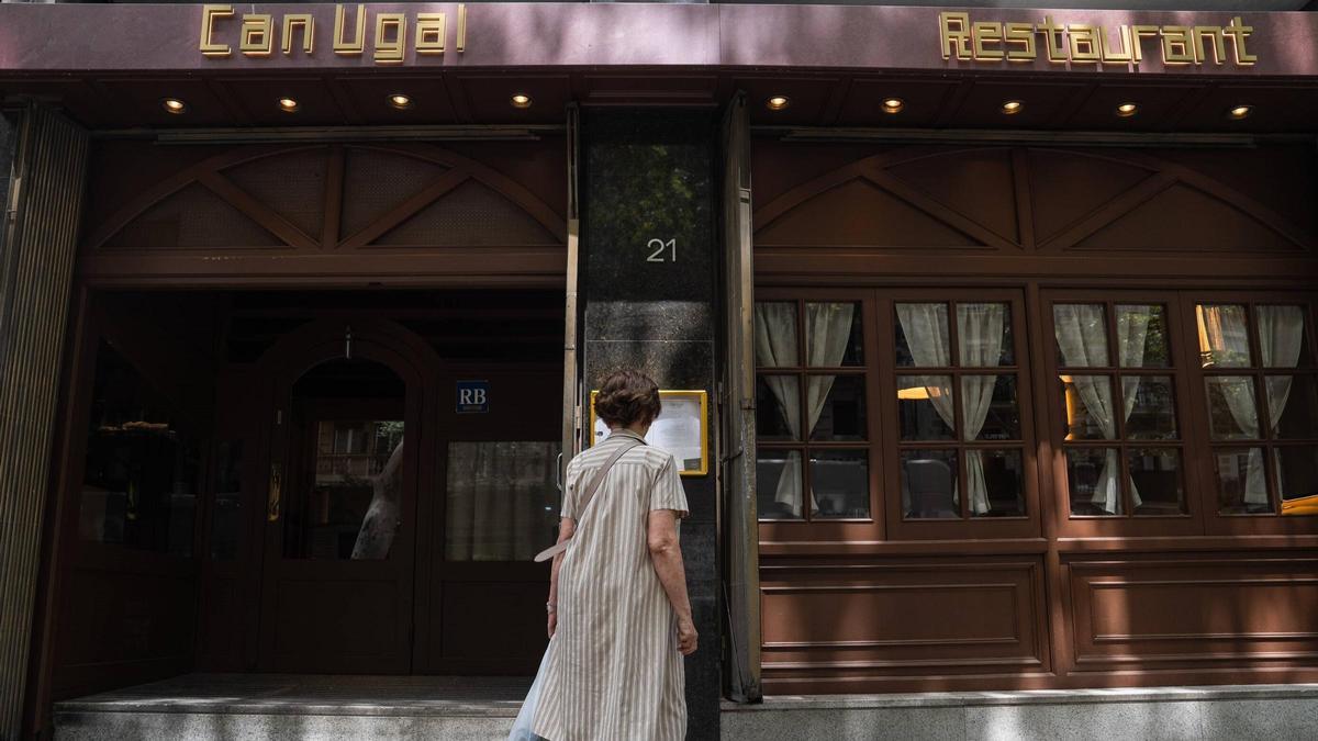 La entrada del restaurante Can Ugal.