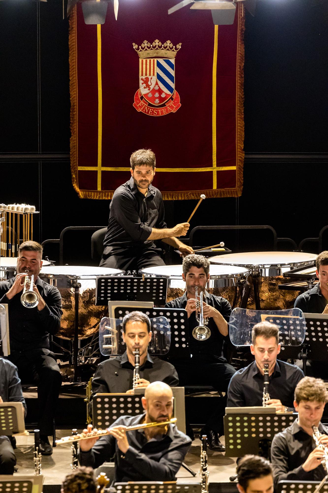 Concierto extraordinario ADDA SIMFÒNICA en Finestrat a cargo del director alterno Josep Vicent en el Auditori del Castell