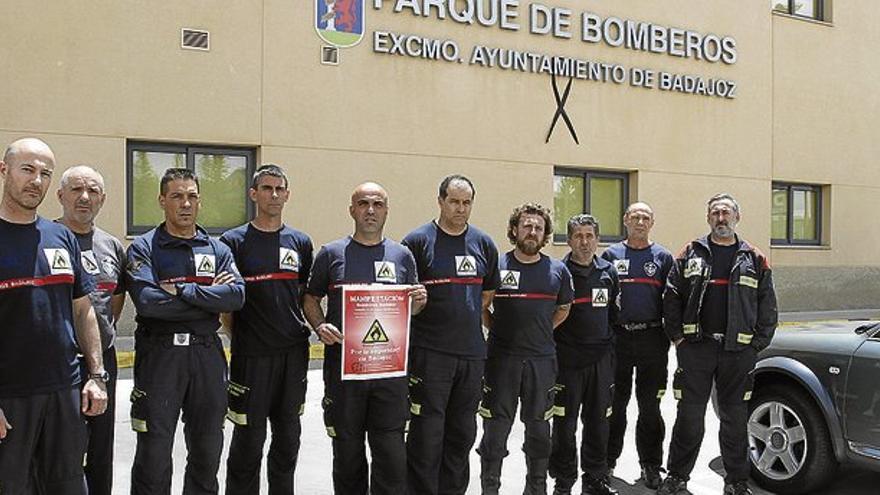 Los bomberos de Badajoz llevarán al juez los servicios mínimos por &quot;abusivos&quot;