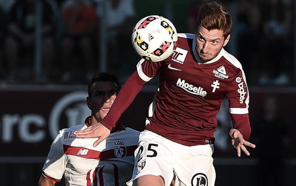 Balliu, futbolista del Metz