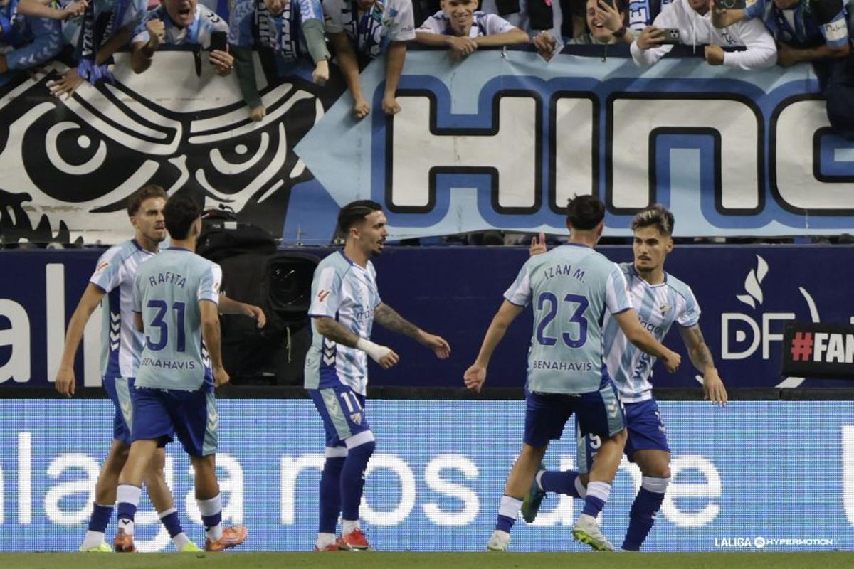 Foto del partido del Málaga y el Castellón en La Rosaleda.