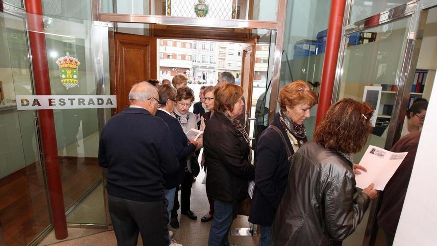 A Estrada solicita una moratoria para seguir gestionando los viajes del Inserso