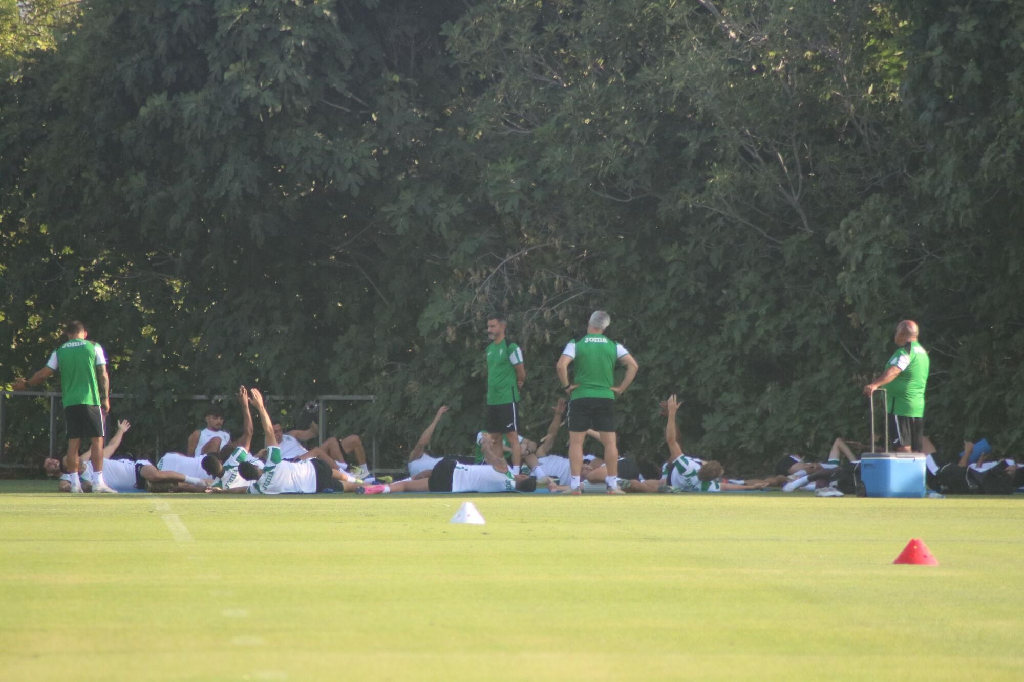 El segundo entrenamiento del Córdoba CF en imágenes