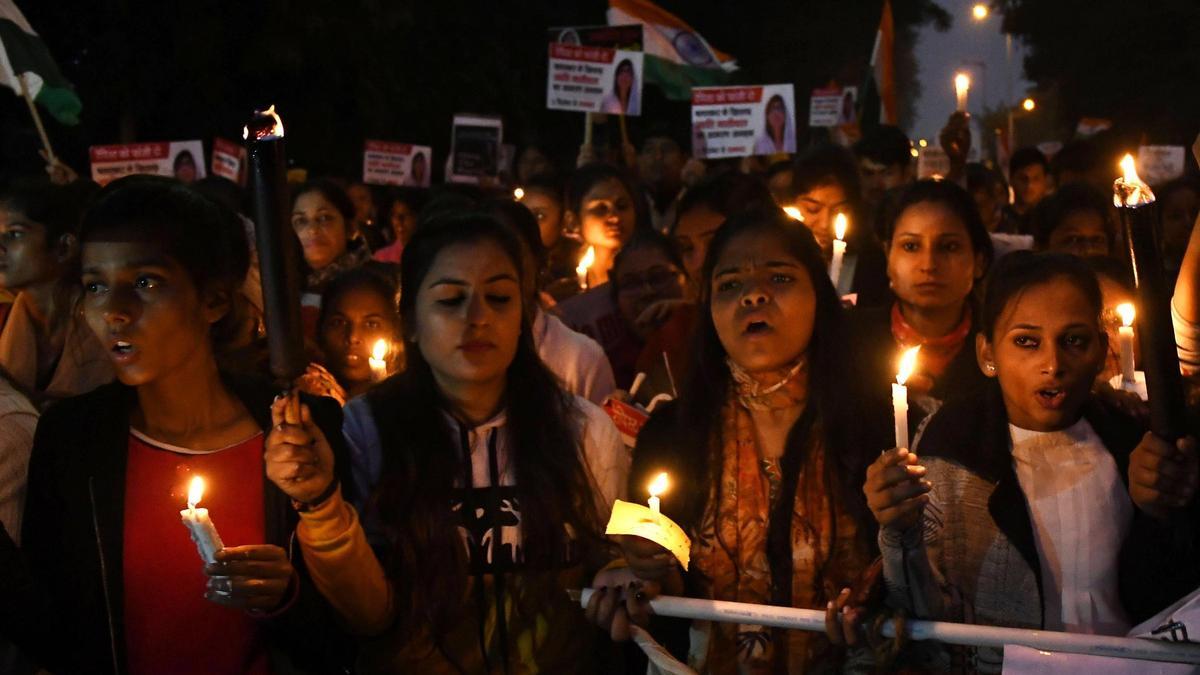 Protesta en Nueva Delhi contra las violencias contra las mujeres.