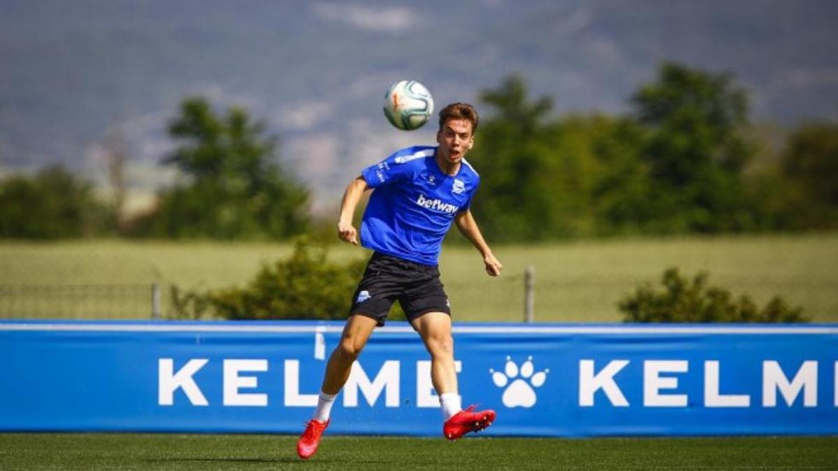 De la Fuente, durante su etapa en el Alavés