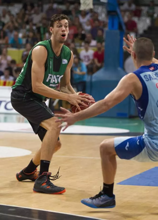 JOVENTUT - ESTUDIANTES