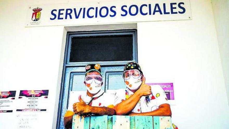 Los Doctores Sonrisa a su llegada a El Paso.