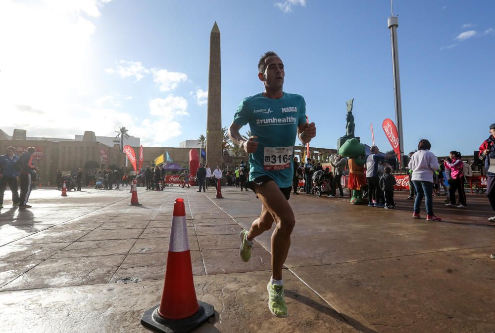 Carrera solidaria en Terra Mítica