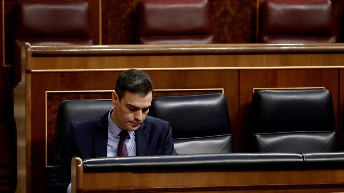 El presidente del Gobierno, Pedro Sánchez, durante su comparecencia este miércoles en el Congreso de los Diputados para explicar la declaración del estado de alarma