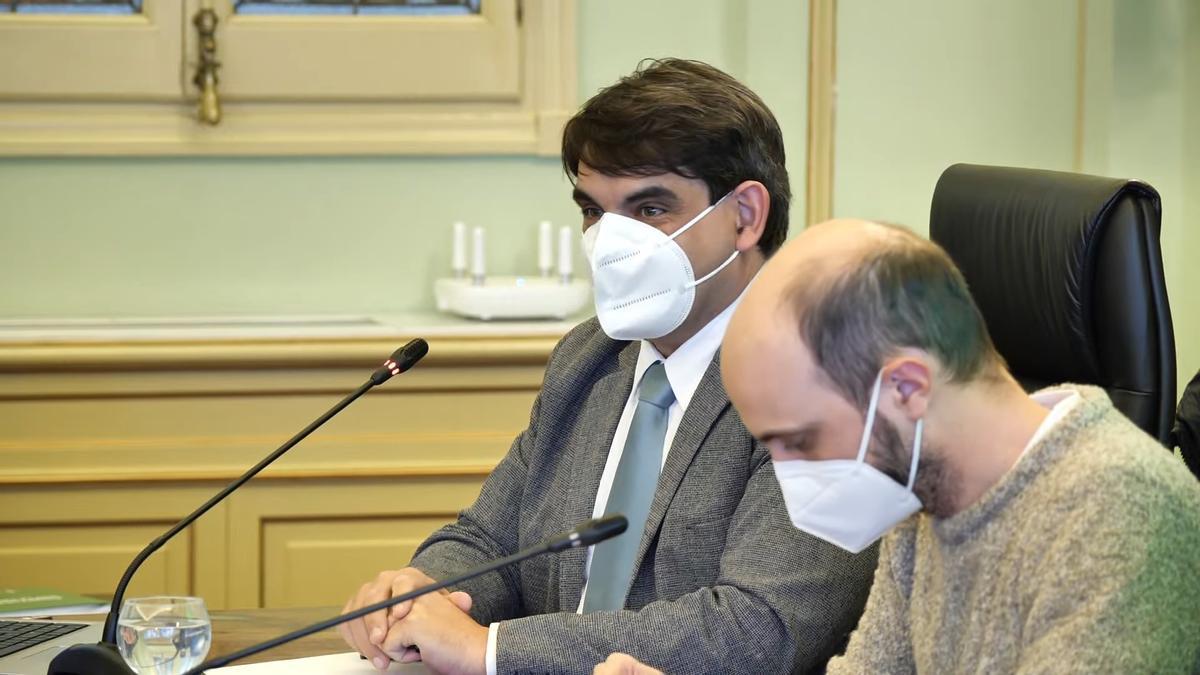 El presidente de la Asociación Española contra el Cáncer (AECC) en Baleares, José Reyes, comparece ante la Comisión de Salud del Parlament.
