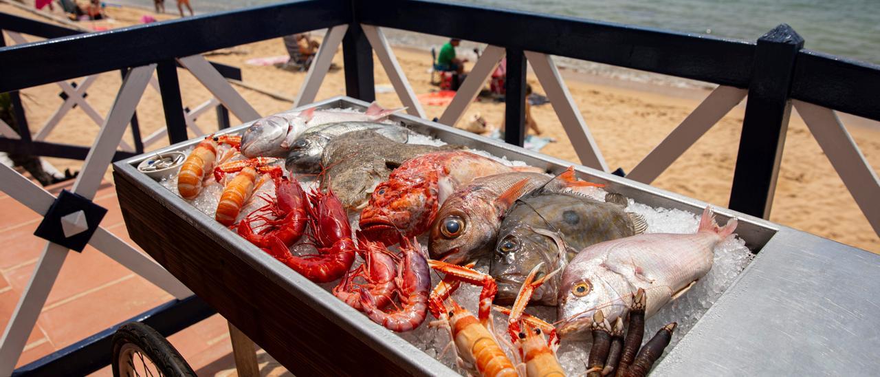 La Taverna del Mar: carro de pescado