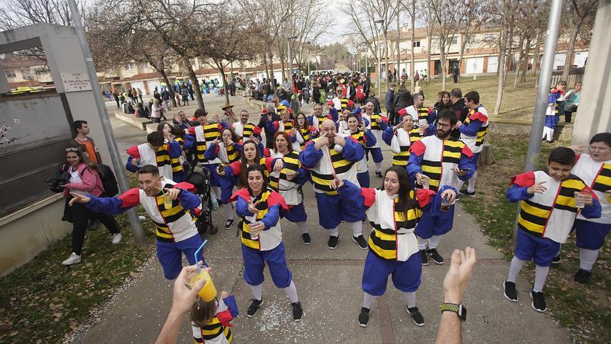 Carnestoltes solidari dels barri de l’esquerra del Ter