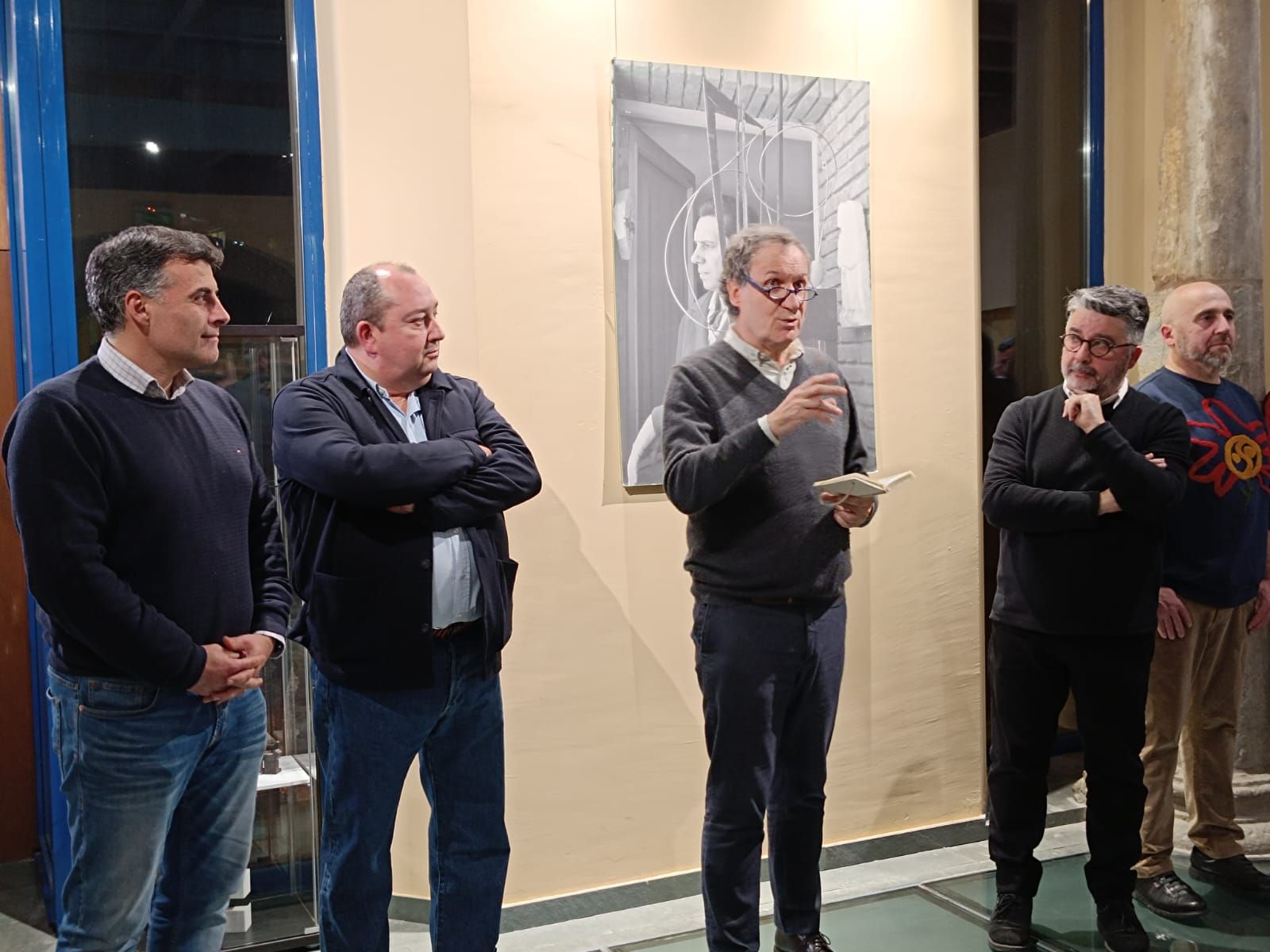 La obra del escultor Armando Rodríguez se expone en Cangas del Narcea