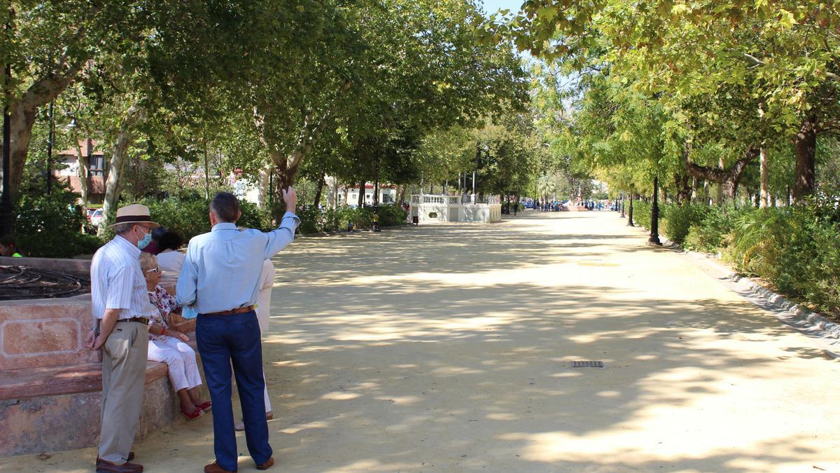 Concentración de coches clásicos en Antequera