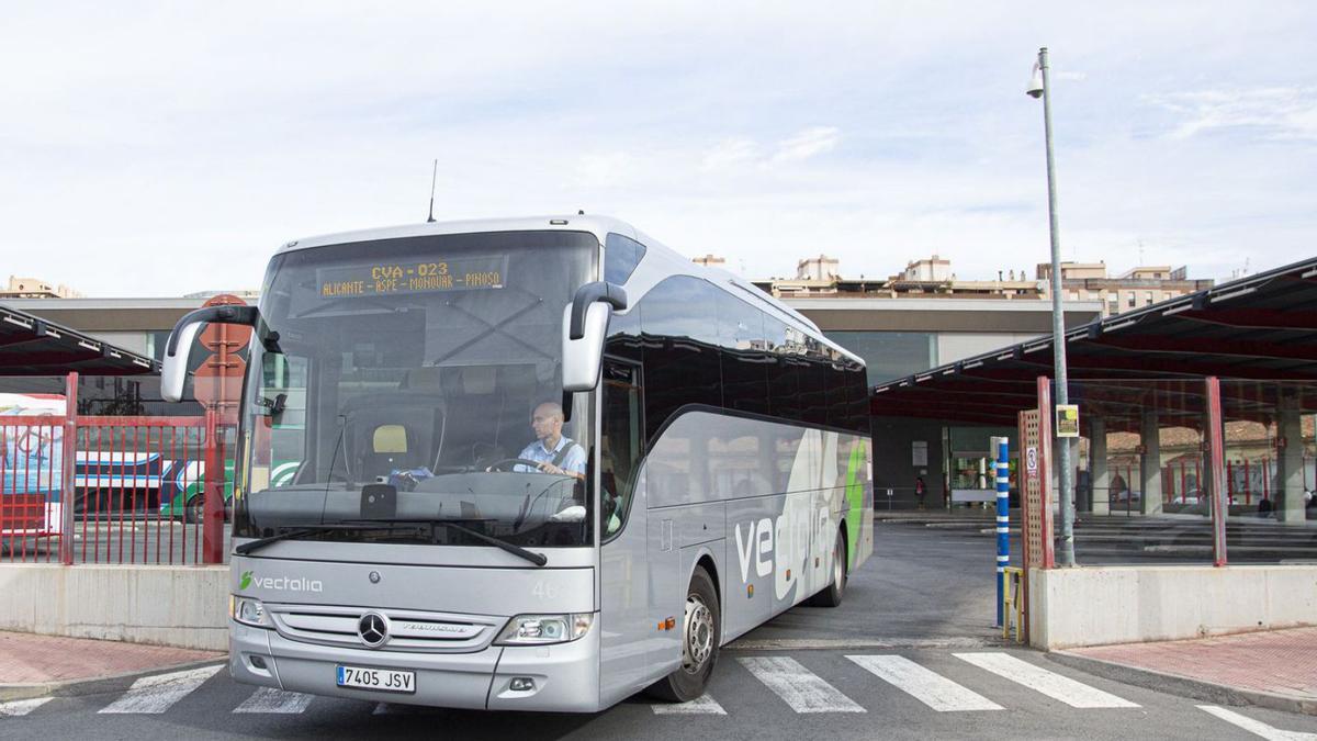 De Alicante a Kiev en autobús