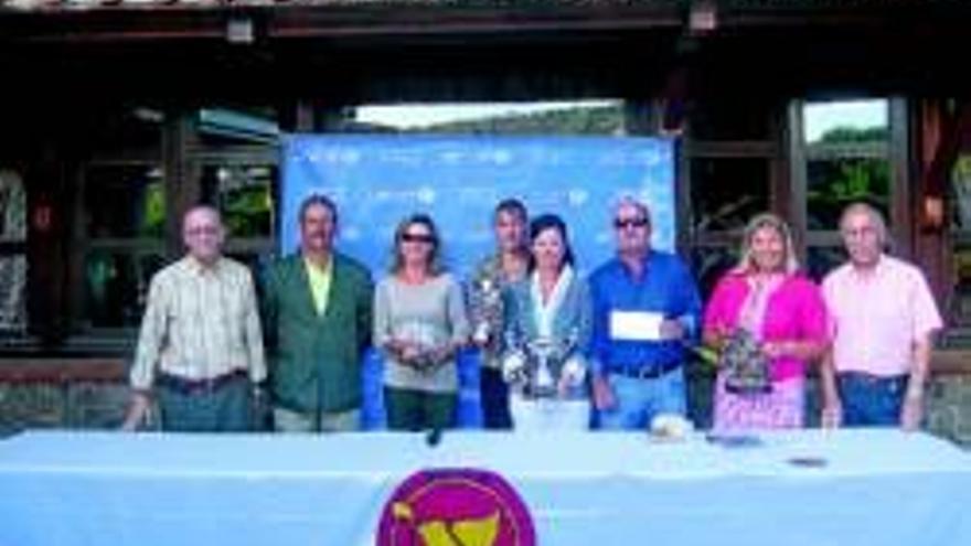 Un centenar de jugadores dan realce al torneo a beneficio de Unicef en el Norba Club de Cáceres