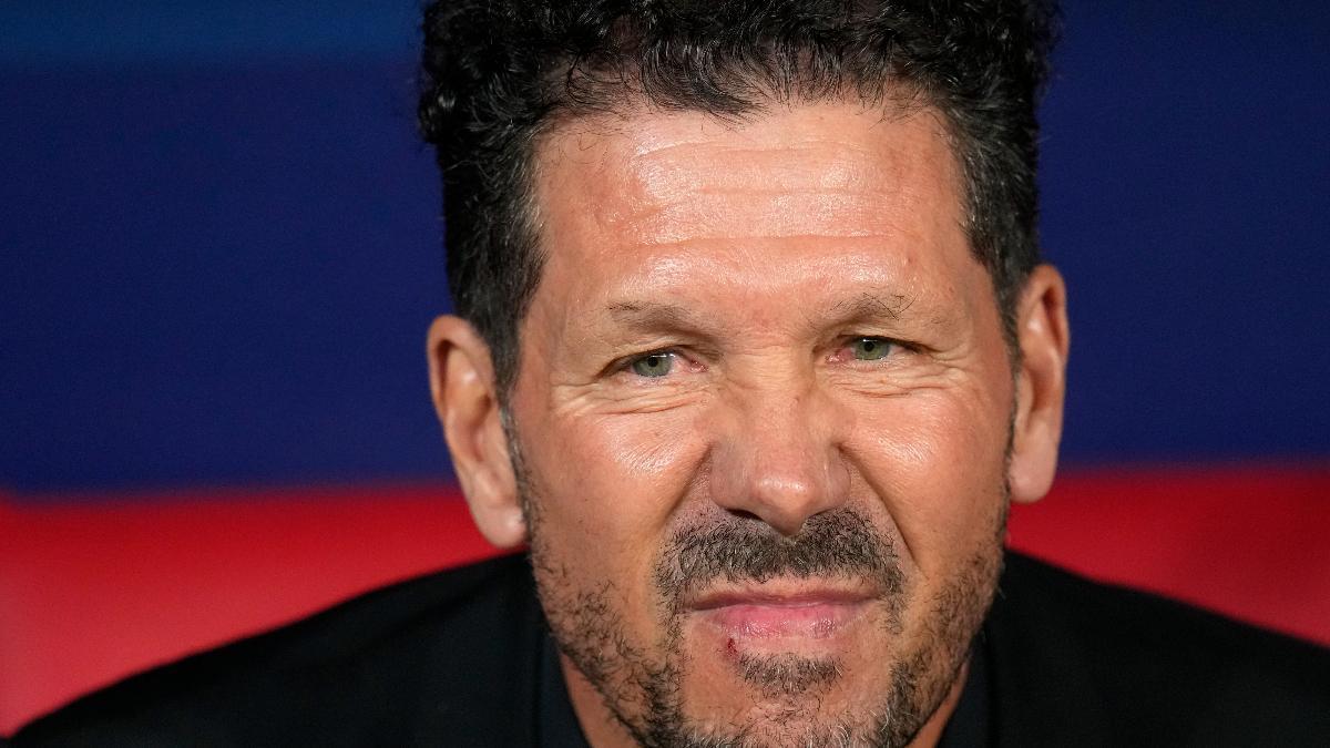 Simeone, durante una rueda de prensa