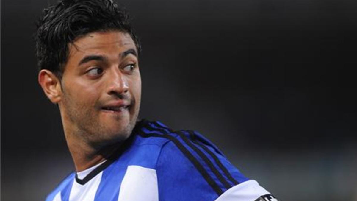 La Real Sociedad añora a Carlos Vela un mes después de su lesión