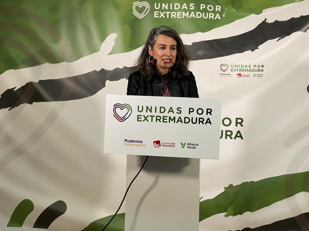 La portavoz de Unidas por Extremadura, Irene de Miguel.