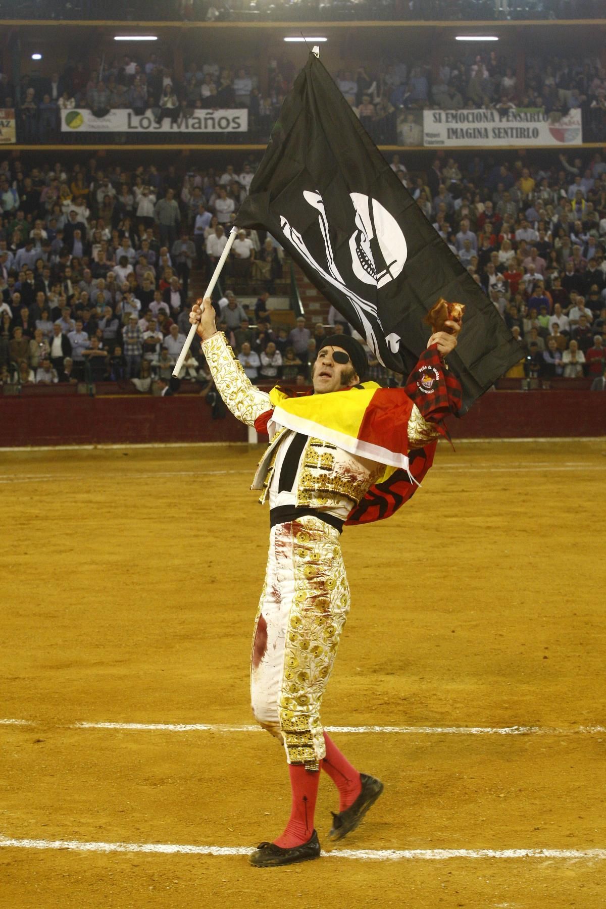 Juan José Padilla se retira en Zaragoza