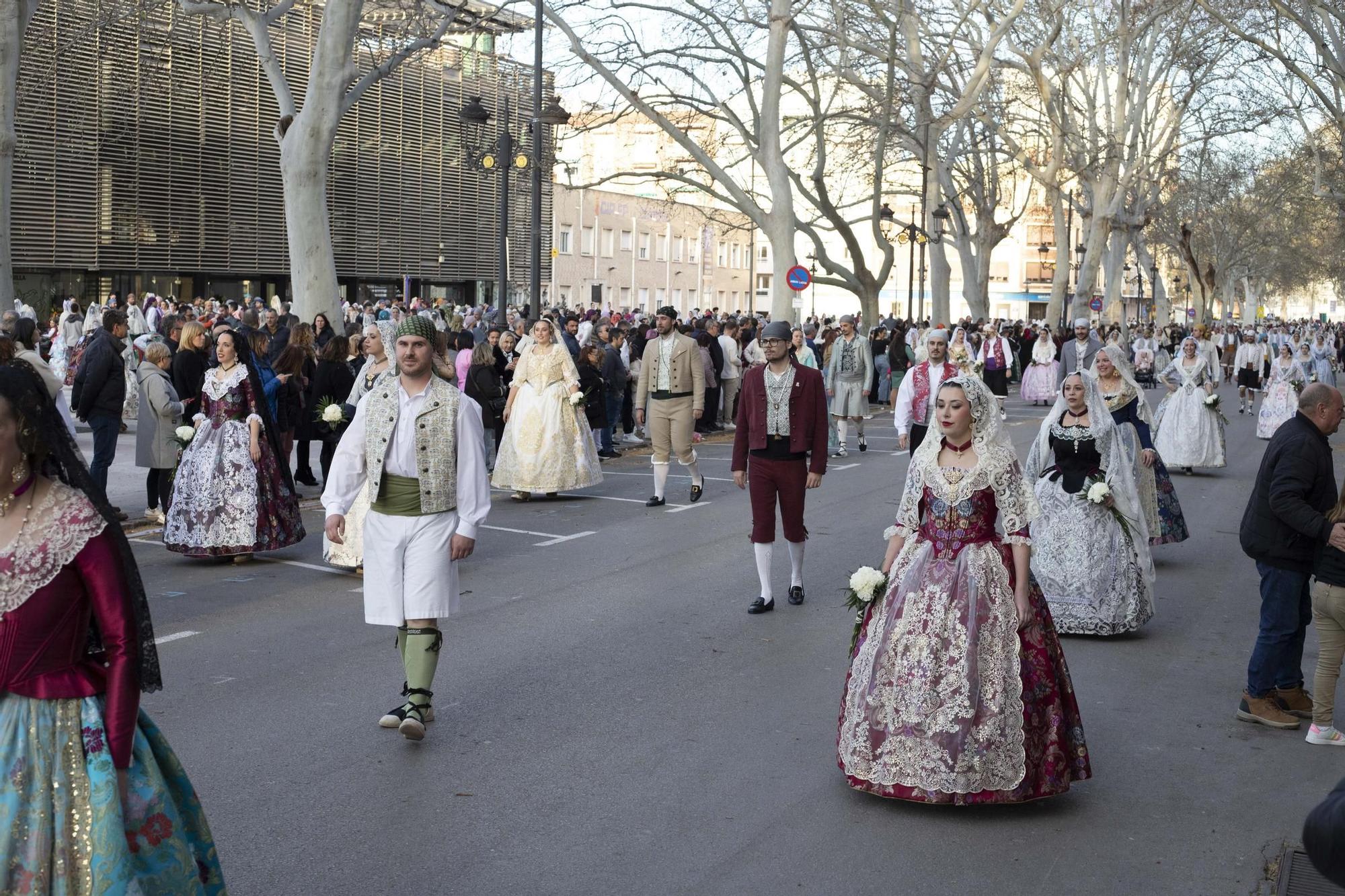 Búscate en la multitudinaria Ofrenda del sábado 22 de marzo en Xàtiva