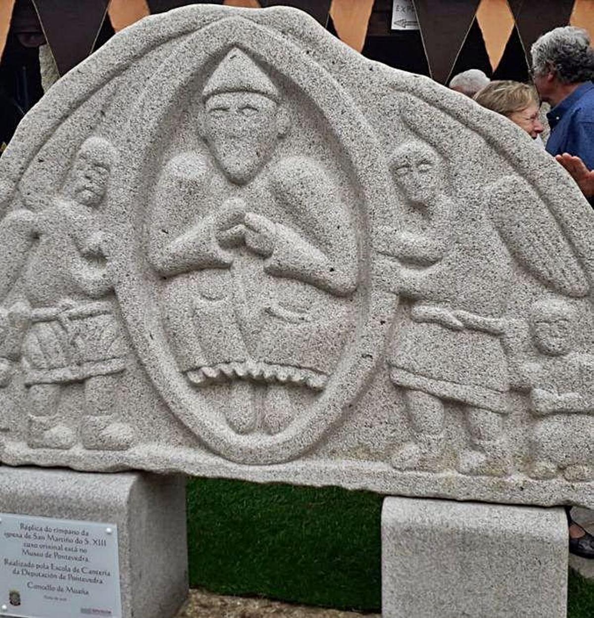 Fernando Arias, nobre de Ribadavia, mandou facer a igrexa de San Martiño