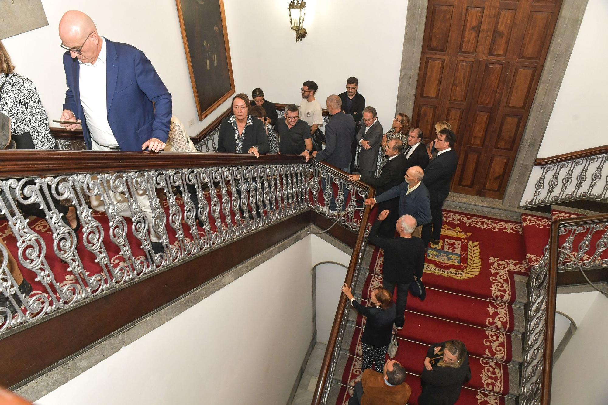 Capilla ardiente de Jerónimo Saavedra en las Casas Consistoriales de Las Palmas de Gran Canaria