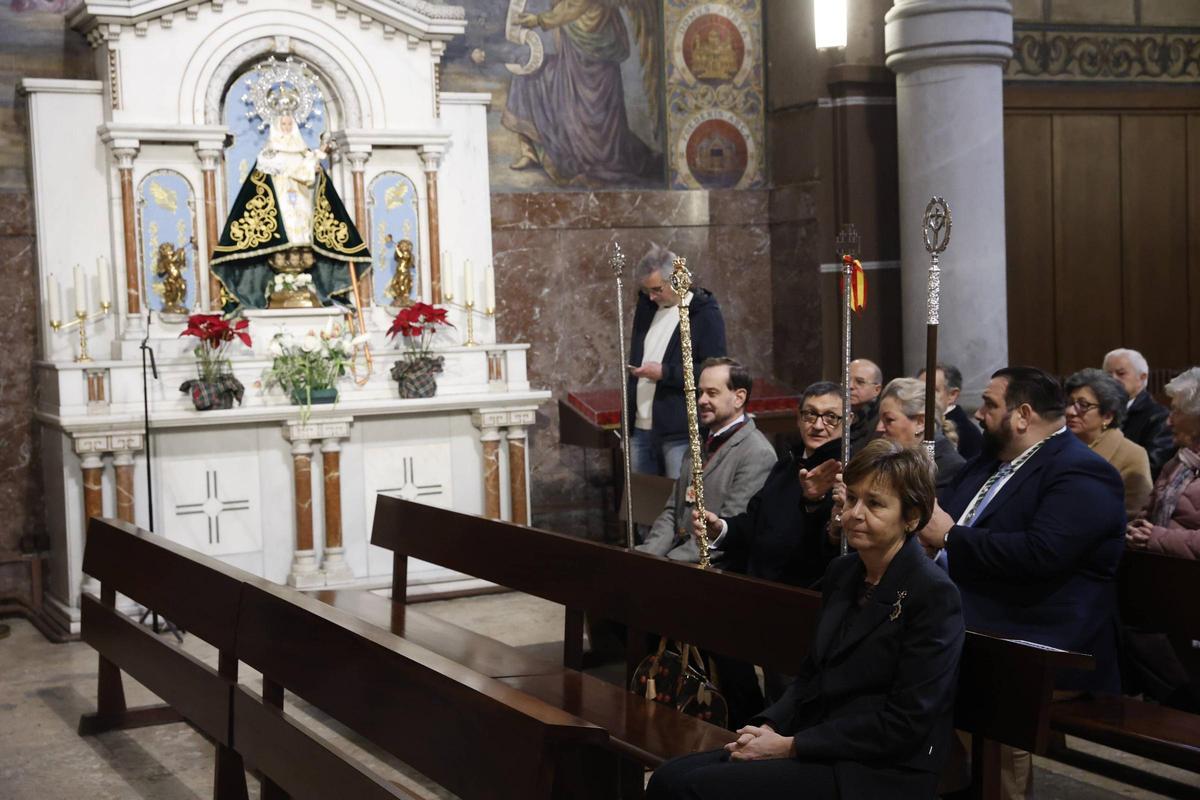 La misa en la basílica de Gijón en honor de Santa Águeda, en imágenes