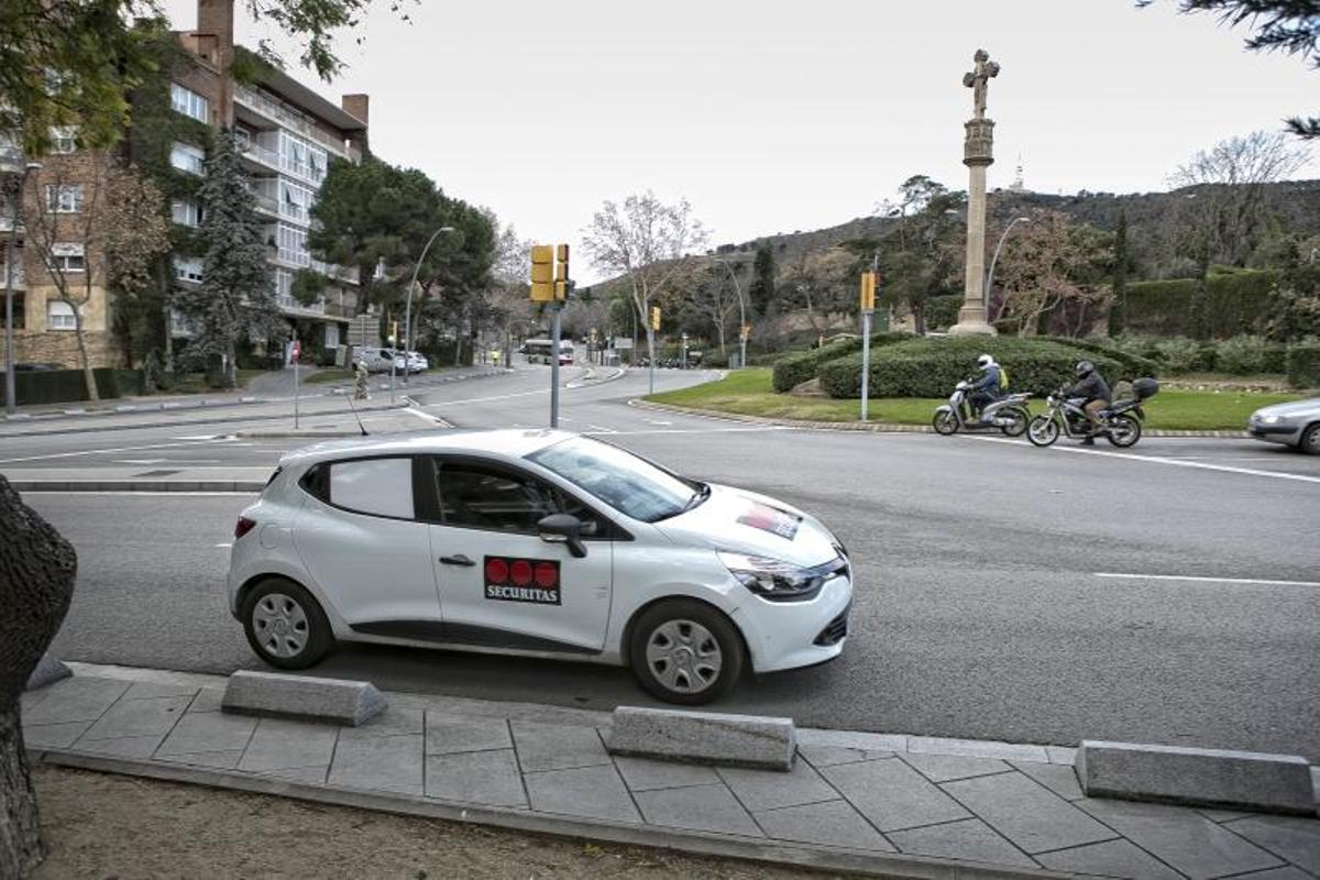 Un coche de vigilancia de Securitas.