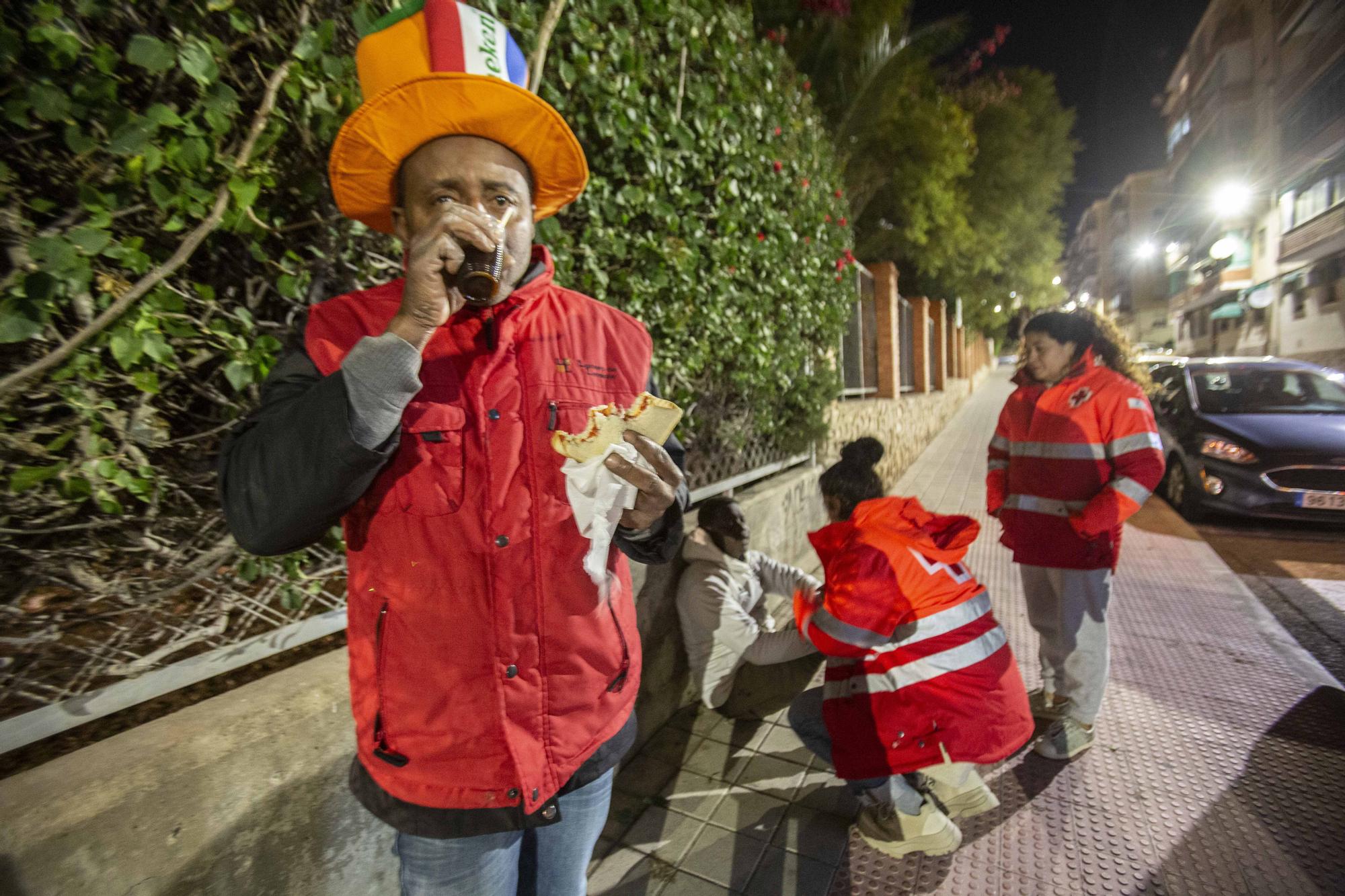 Dispositivo para proteger del frío extremo a los sintecho