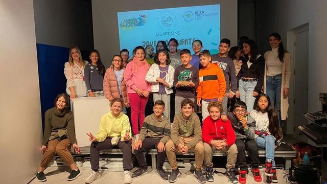 Algunos de los jóvenes premiados. | IBIZA PRESERVATION