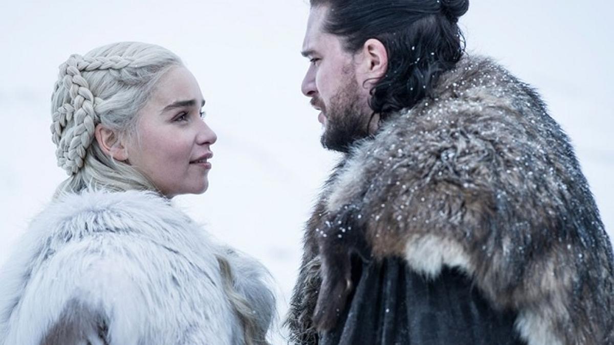 Daenerys Targaryan y Jon Nieve en 'Juego de Tronos'